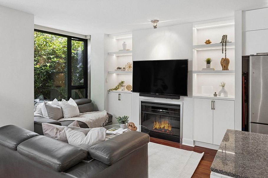 153 W 2nd Street North Vancouver, BC - 6