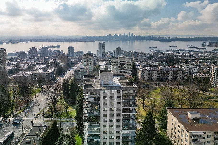 704 114 W Keith Road North Vancouver, BC - 22