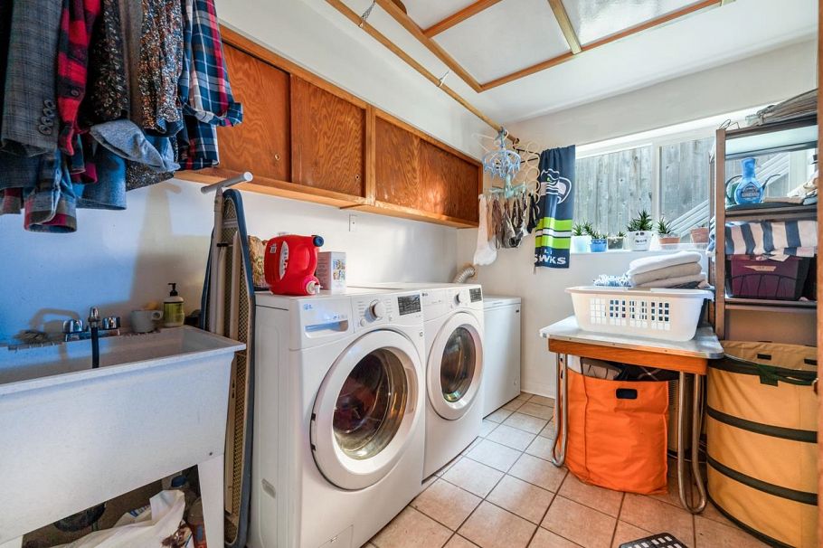 5261 Cliffridge Avenue North Vancouver, BC - 7