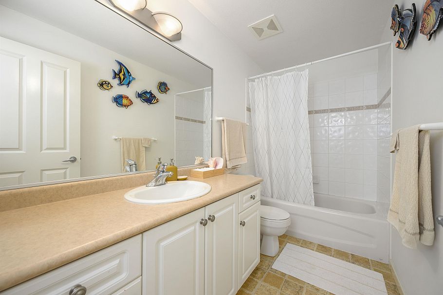 4532 Ramsay Road North Vancouver, BC - 32