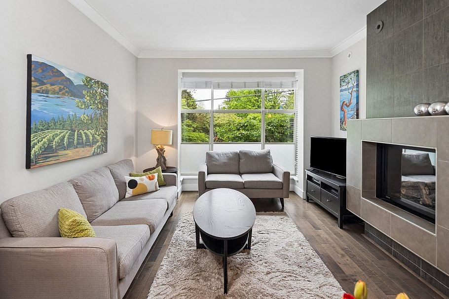 2 3025 Baird Road North Vancouver, BC - 11