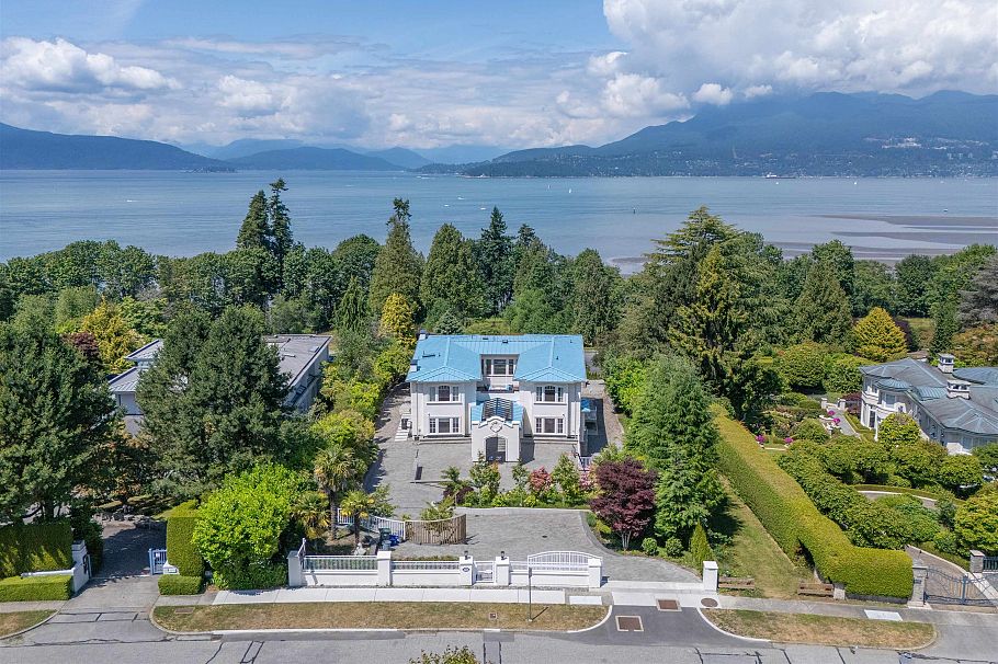 5747 Newton Wynd Vancouver, BC - 4