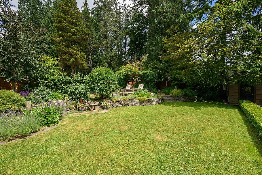 4532 Ramsay Road North Vancouver, BC - 13