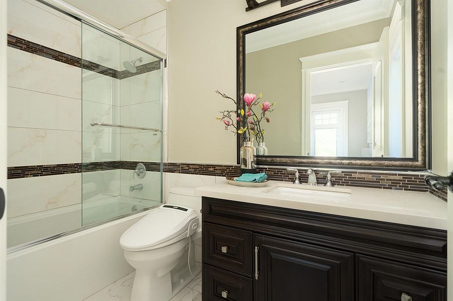 6869 Selkirk Street Vancouver, BC - 25
