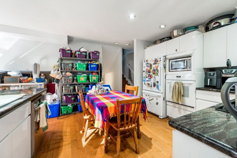5261 Cliffridge Avenue North Vancouver, BC - 13