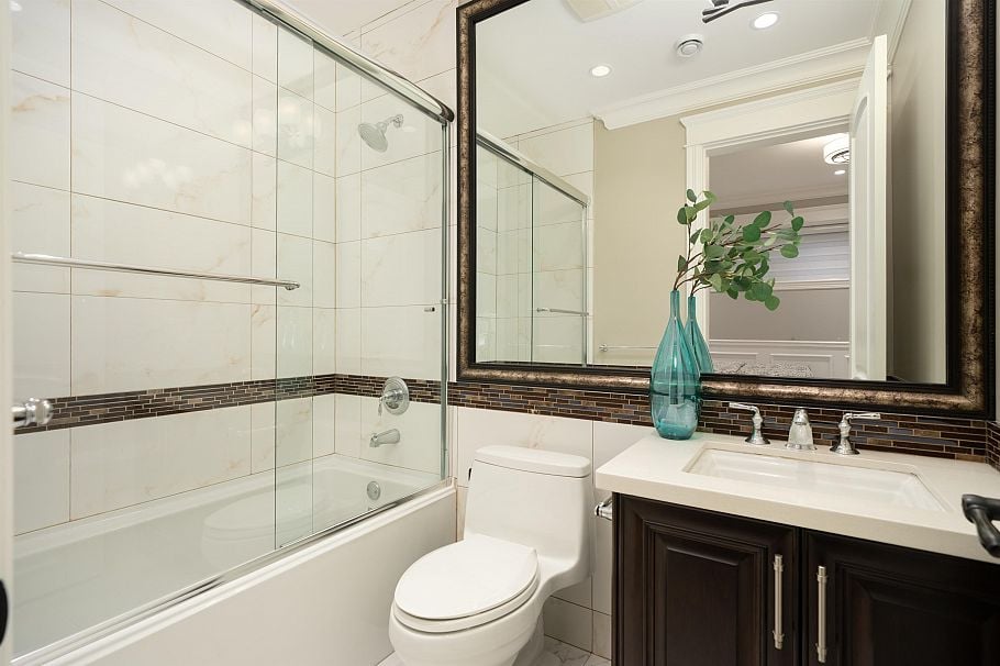 6869 Selkirk Street Vancouver, BC - 33