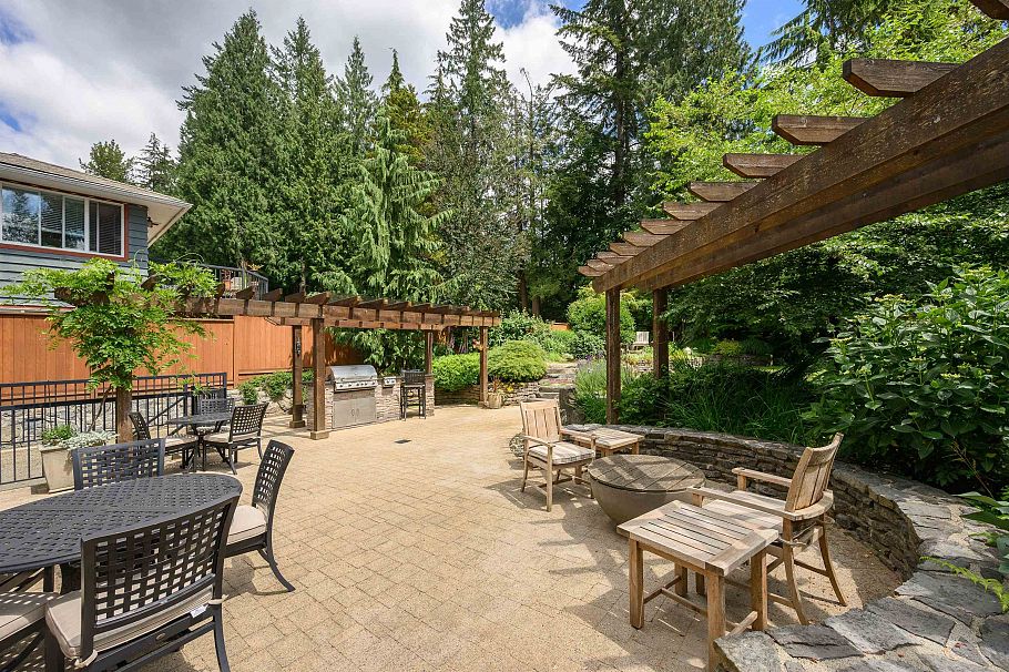 4532 Ramsay Road North Vancouver, BC - 11