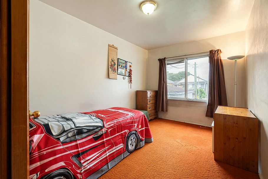 855 Nanaimo Street Vancouver, BC - 11