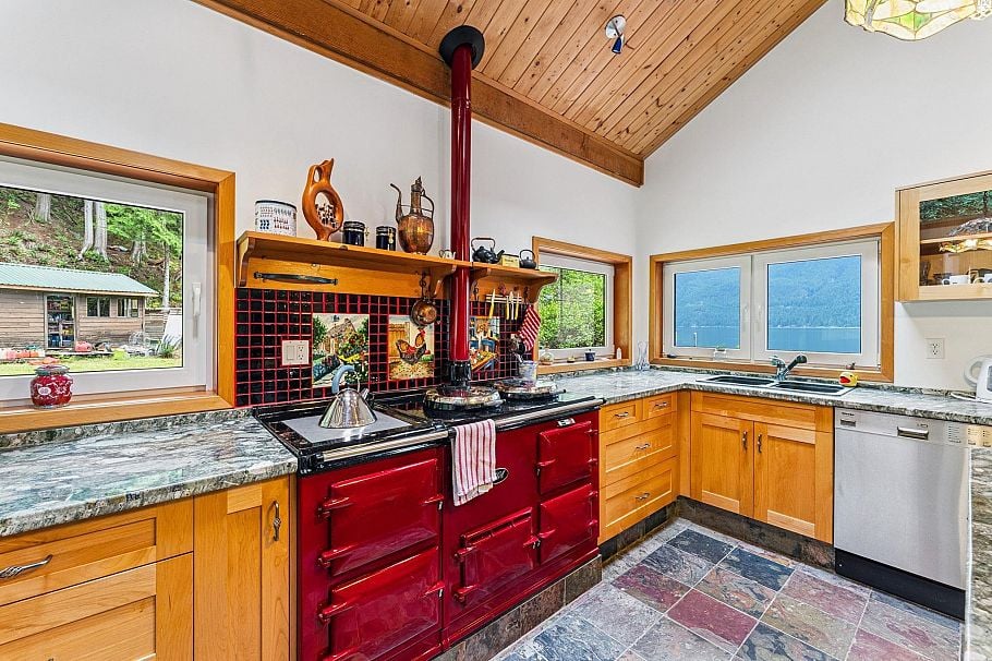 12 & 13 Coldwell Beach North Vancouver, BC - 5