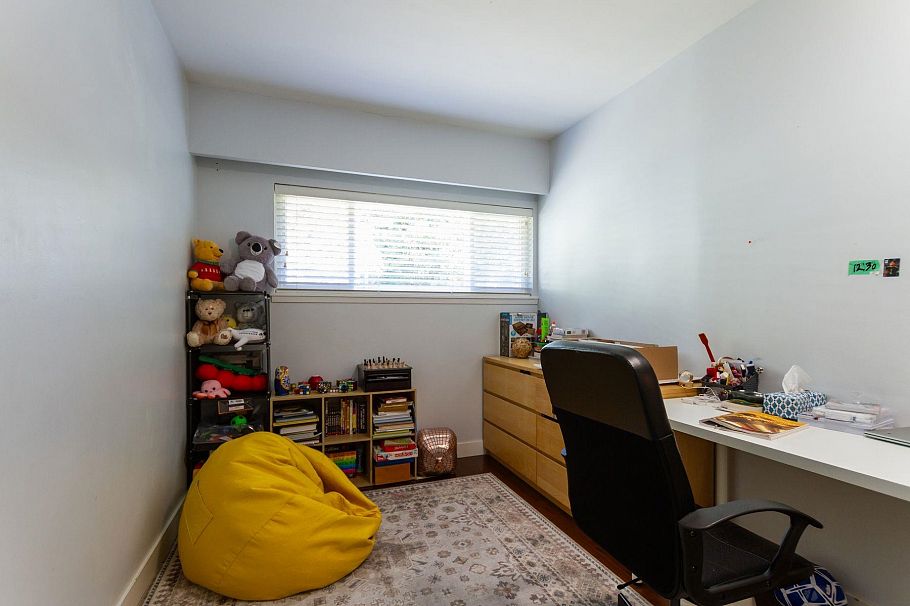7643 Selkirk Street Vancouver, BC - 14