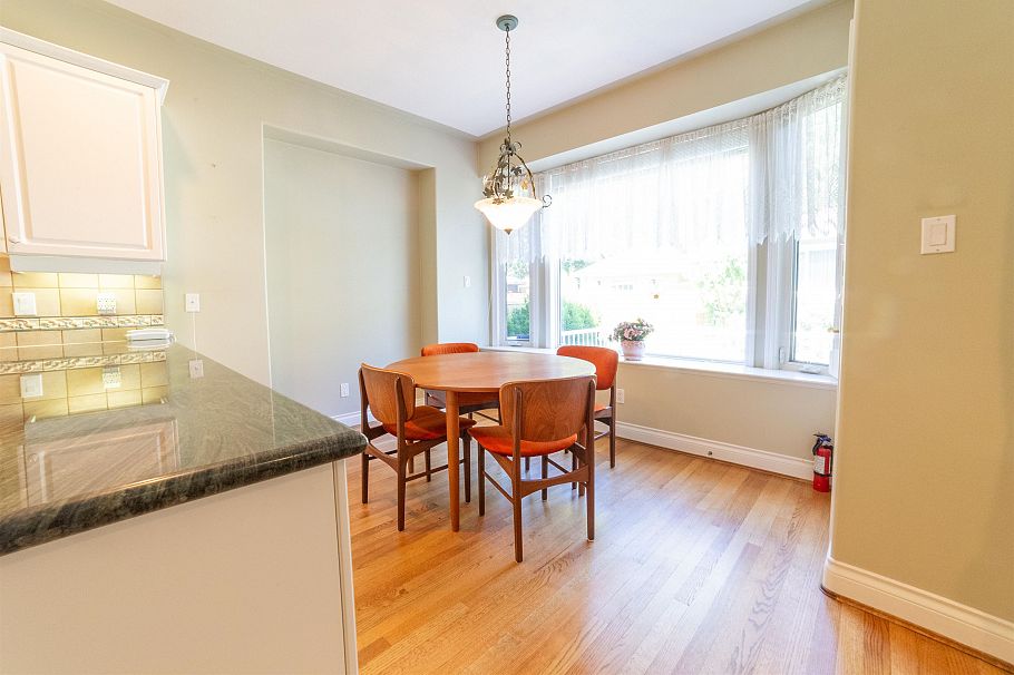 2849 W 35th Avenue Vancouver, BC - 13