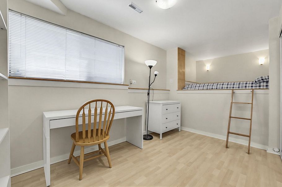 3558 W 32nd Avenue Vancouver, BC - 27