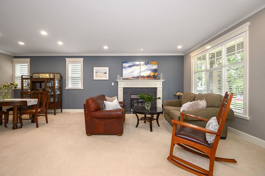4532 Ramsay Road North Vancouver, BC - 4