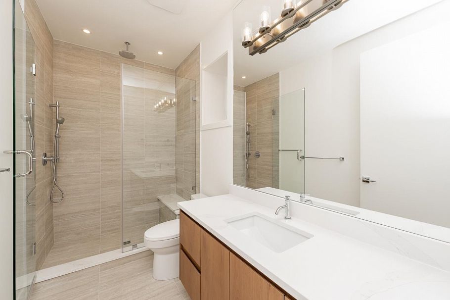 2 1845 E 51st Avenue Vancouver, BC - 25