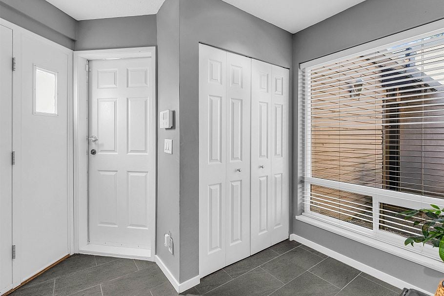 7170 Hecate Place Vancouver, BC - 25