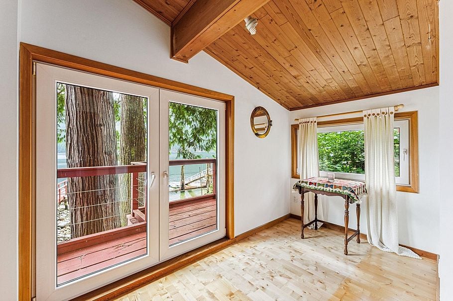 12 & 13 Coldwell Beach North Vancouver, BC - 24