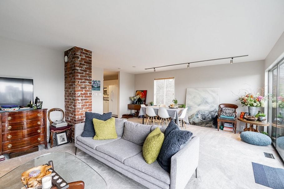 967 W 8th Avenue Vancouver, BC - 6
