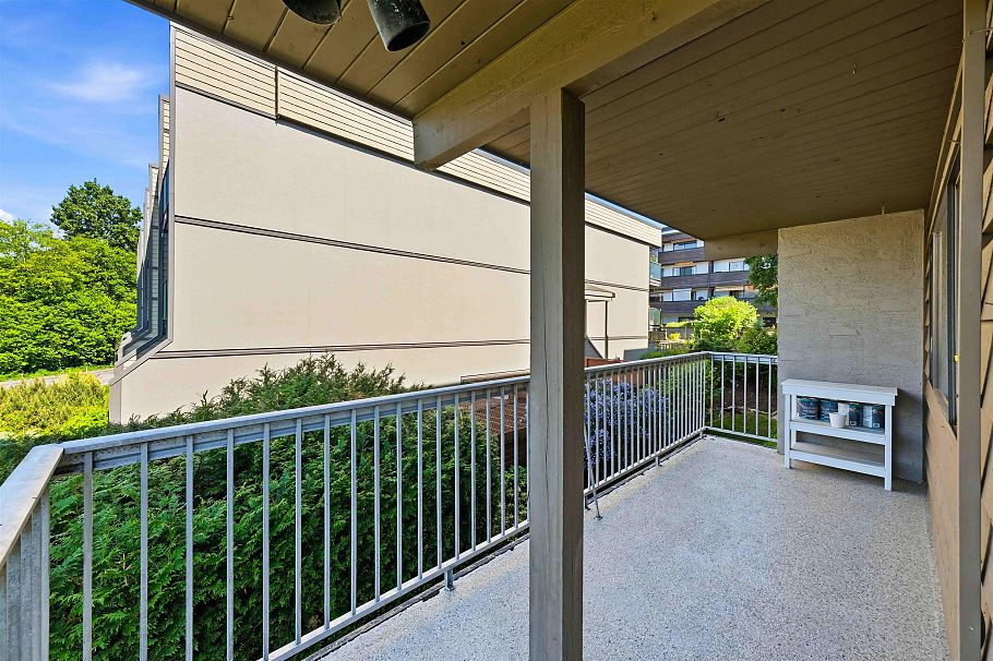 101 330 W 2nd Street North Vancouver, BC - 14