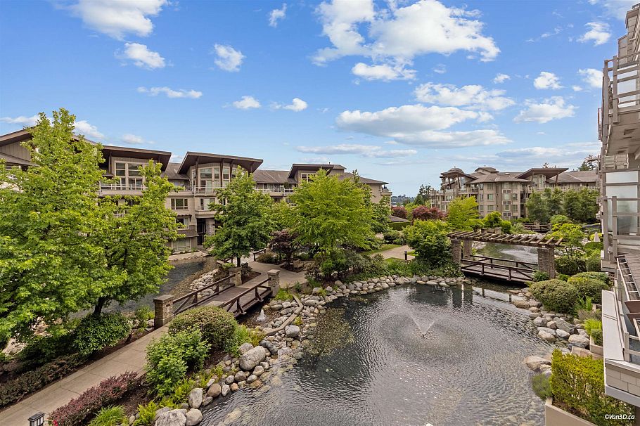 319 580 Raven Wood Drive North Vancouver, BC - 14