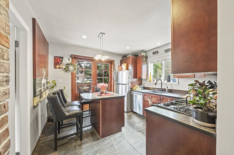 2636 Prince Albert Street Vancouver, BC - 12