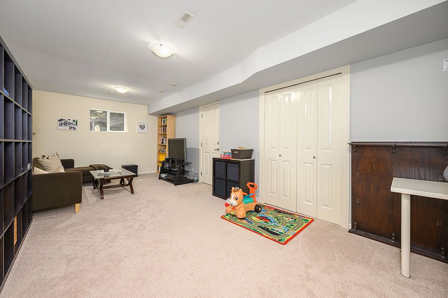 4532 Ramsay Road North Vancouver, BC - 27