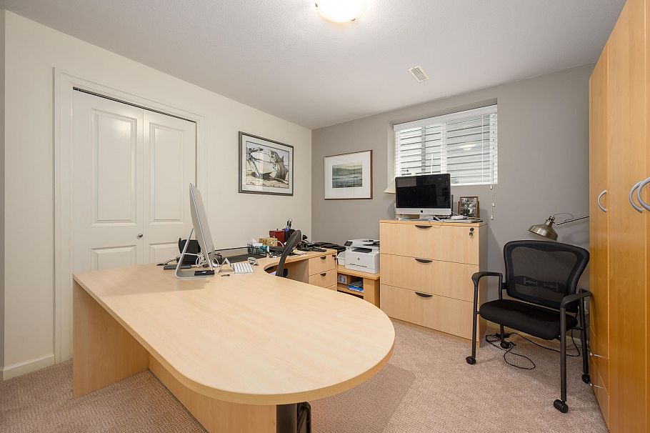 4532 Ramsay Road North Vancouver, BC - 28