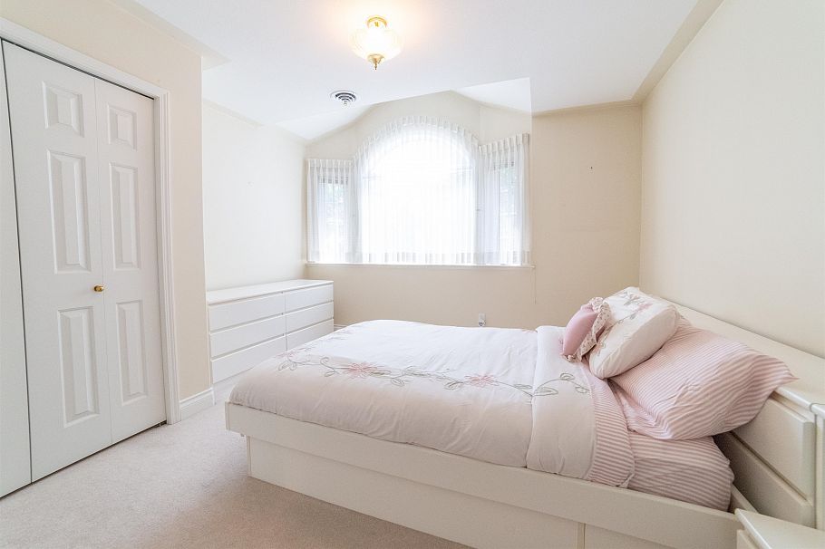 2849 W 35th Avenue Vancouver, BC - 24