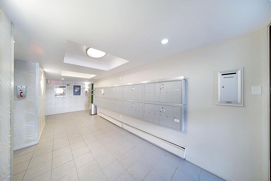 313 830 E 7th Avenue Vancouver, BC - 18