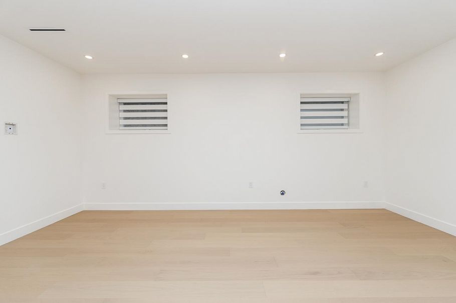 2 1845 E 51st Avenue Vancouver, BC - 11