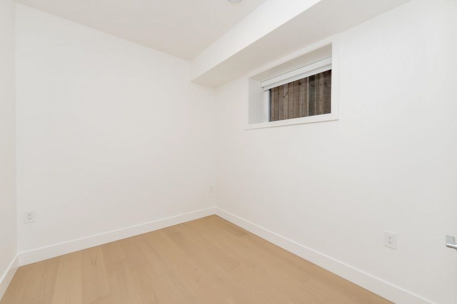2 1845 E 51st Avenue Vancouver, BC - 28