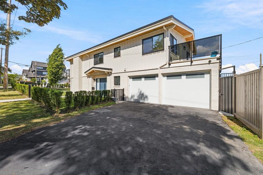 620 Kaslo Street Vancouver, BC - 2