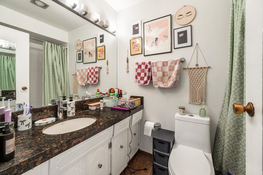 5261 Cliffridge Avenue North Vancouver, BC - 15