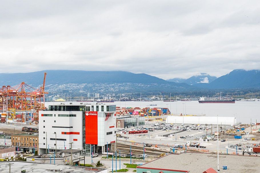 1110 933 E Hastings Street Vancouver, BC - 14