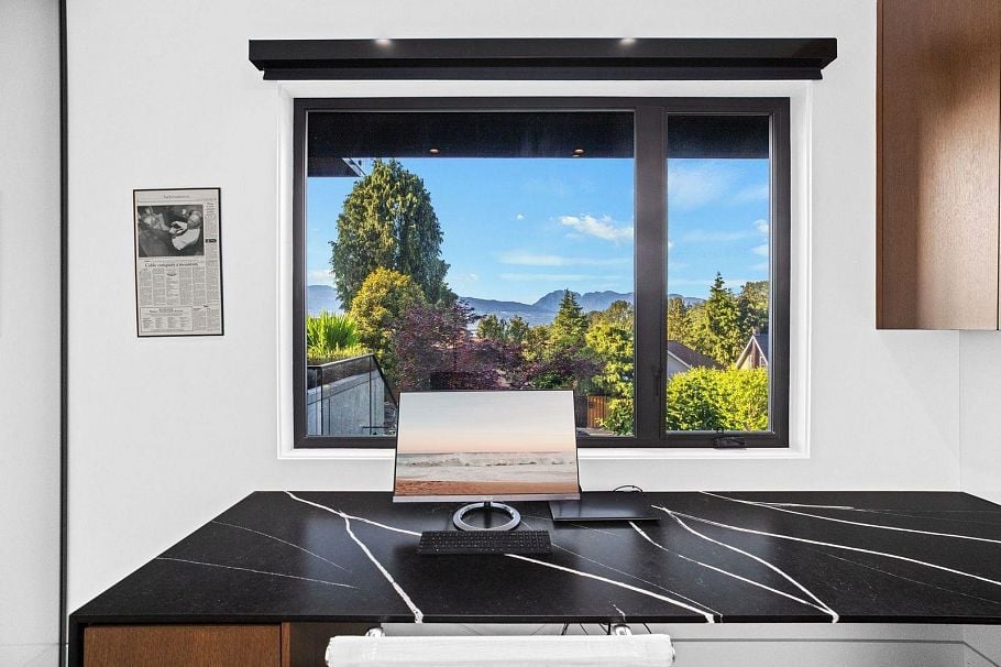 4328 Locarno Crescent Vancouver, BC - 17