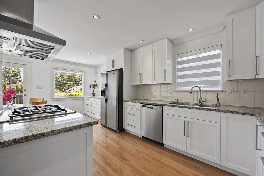 3558 W 32nd Avenue Vancouver, BC - 8