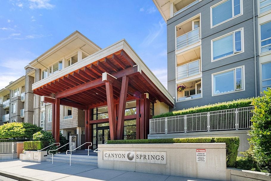 108 2665 Mountain Highway North Vancouver, BC - 2