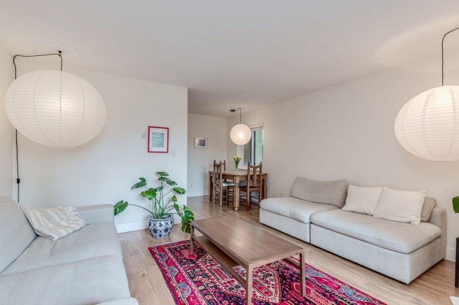 102 2458 York Avenue Vancouver, BC - 3