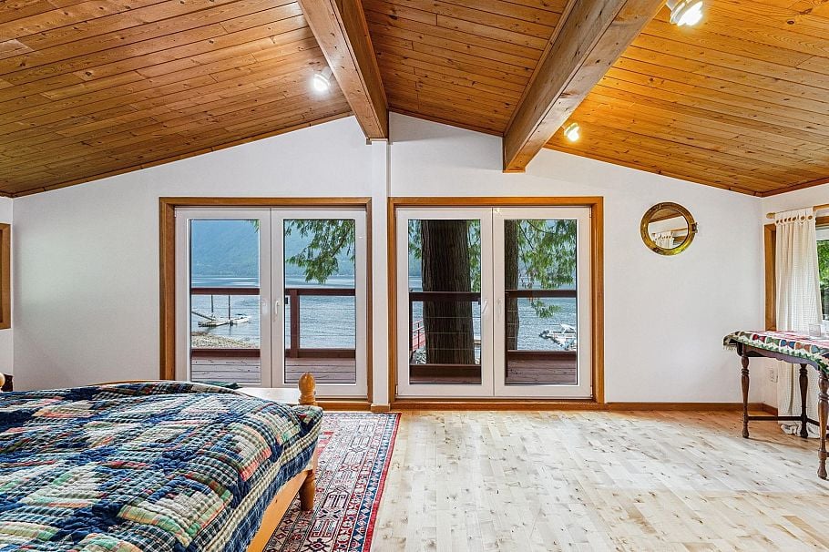 12 & 13 Coldwell Beach North Vancouver, BC - 28