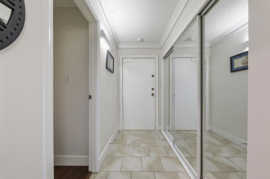 222 340 W 3rd Street North Vancouver, BC - 20