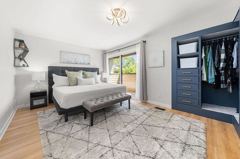 18 220 E 11th Street North Vancouver, BC - 19
