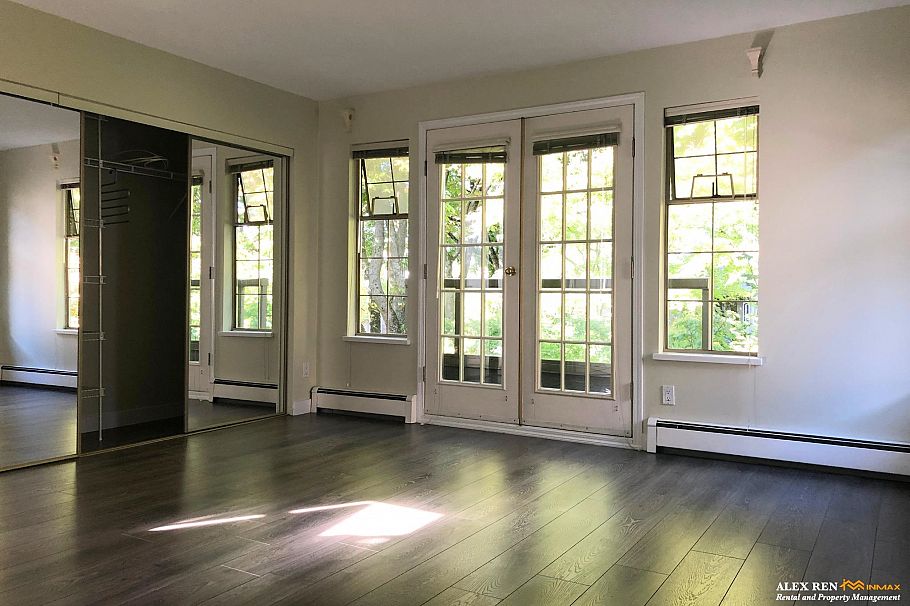 4396 W 11th Avenue Vancouver, BC - 19
