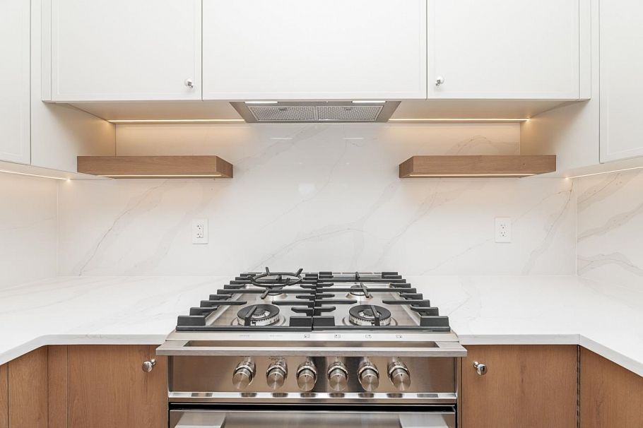 3 1845 E 51st Avenue Vancouver, BC - 18