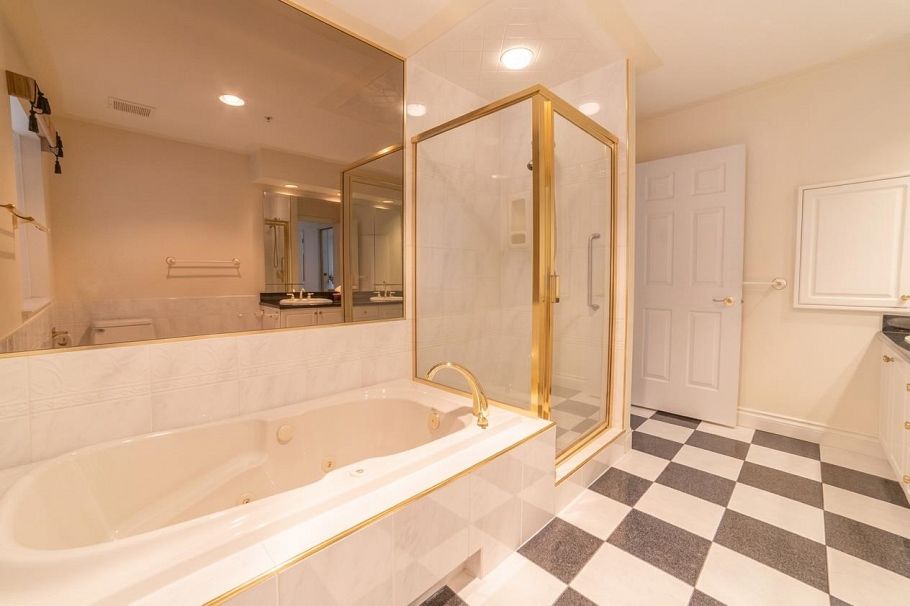 2849 W 35th Avenue Vancouver, BC - 22