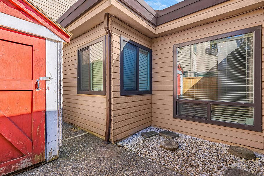 7170 Hecate Place Vancouver, BC - 33