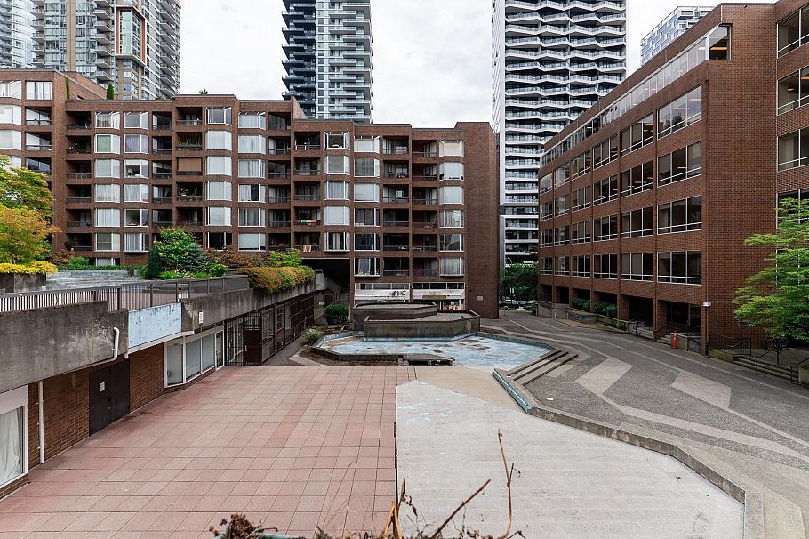 214 1330 Burrard Street Vancouver, BC - 15