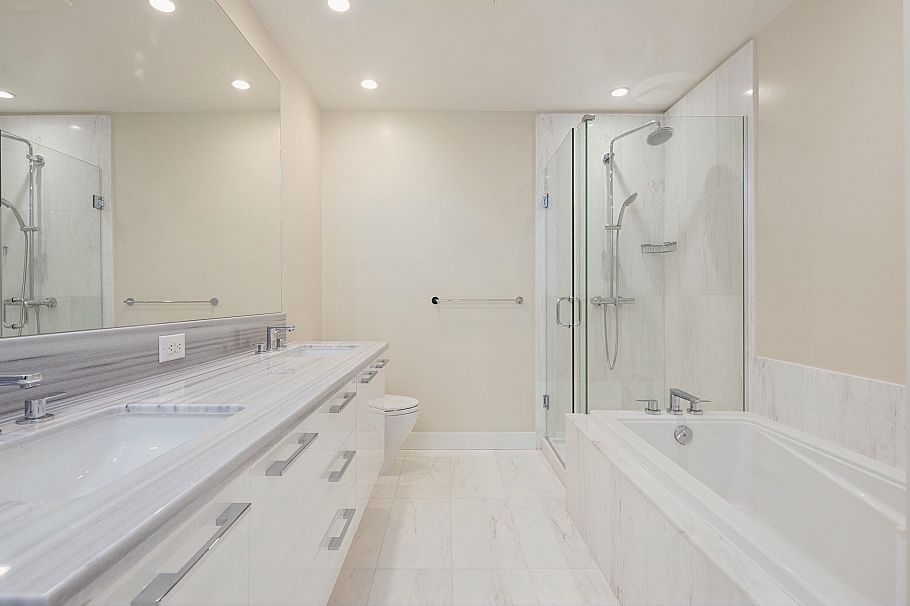 710 5728 Berton Avenue Vancouver, BC - 22