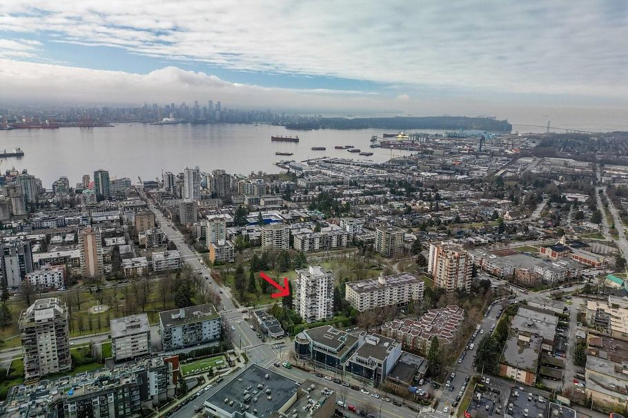 704 114 W Keith Road North Vancouver, BC - 29