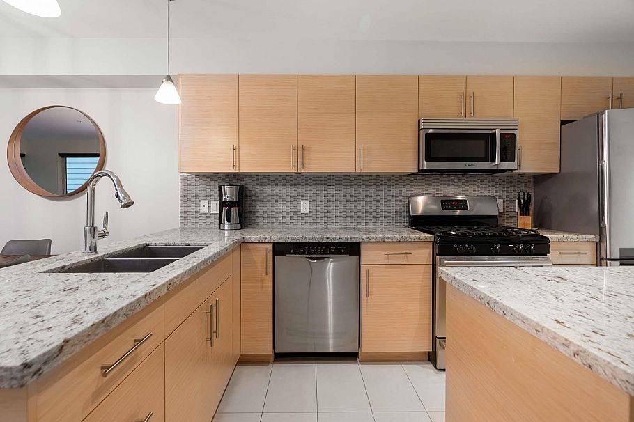 104 2832 Capilano Road North Vancouver, BC - 14