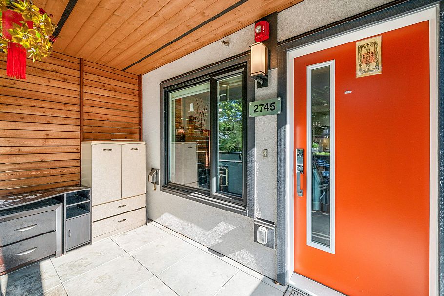2745 Ward Street Vancouver, BC - 17