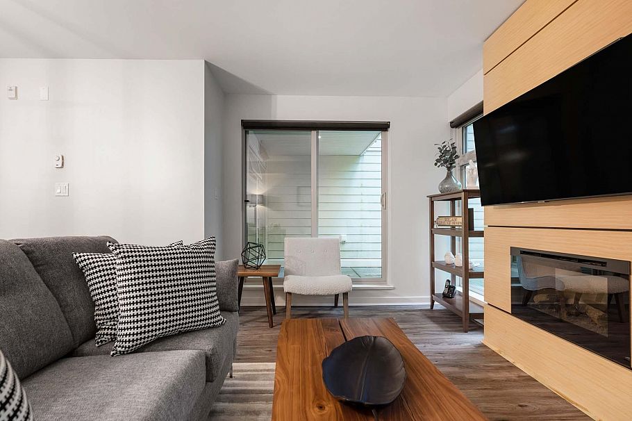 104 2832 Capilano Road North Vancouver, BC - 3